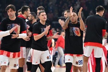 ZVEZDA ŽESTOKO OSLABLJENA U MILANU Jedan od najboljih igrača crveno-belih propušta meč protiv Armanija