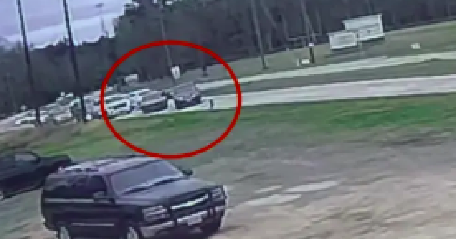 SUKOB NA PUTU Muškarac napao ženu, završio u pritvoru