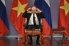 NJUZVIK OTKRIVA KAKO JE PUTIN POBEDIO: SAD pristale na Putinove zahteve nakon telefonskog razgovora