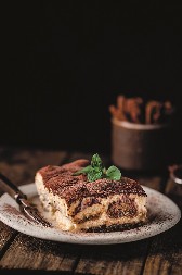 TIRAMISU Italijanski klasik sa kafom za prave ljubitelje slatkiša i omiljenog napitka