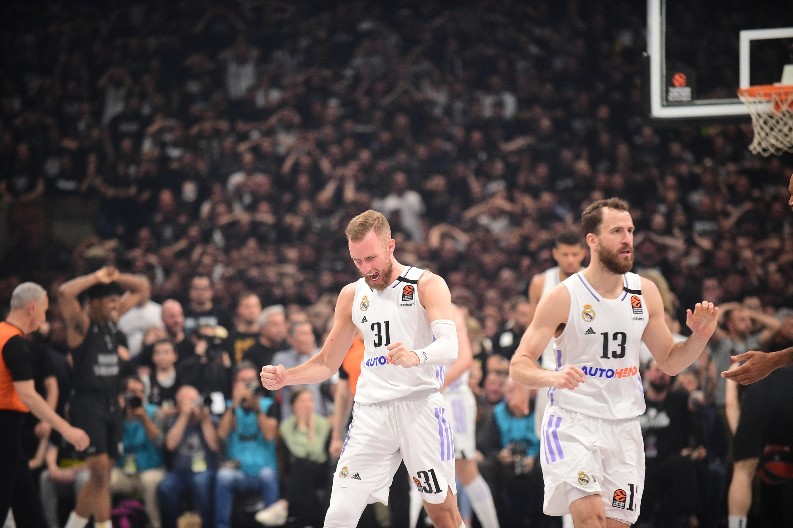 BURA U MADRIDU Džanan Musa na izlaznim vratima Reala?