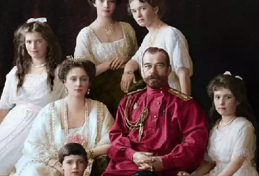 TRAGIČNA SUDBINA POSLEDNJEG RUSKOG CARA Noć u kojoj su svi Romanovi otišli (VIDEO)