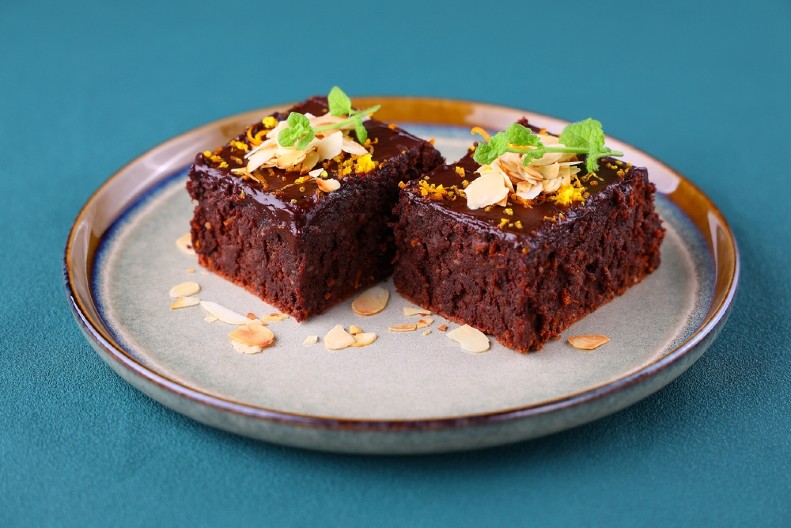 ČOKO ORANDŽ KOLAČ Fenomenalni desert koji osvežava u trenu, ukusa koji priča priče