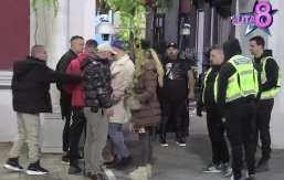 TERZA NA KORAK DO DISKVALIFIKACIJE Napravio lom na imanju, kao razjaren krenuo na njega, niko ne može da ga zaustavi!