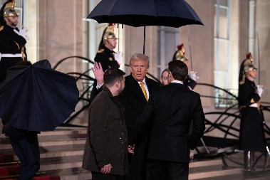 VLADIMIR JE DIKTATOR, A NE VOLODIMR Evropski lideri stali uz Zelenskog nakon što ga je Tramp nazvao „diktatorom“