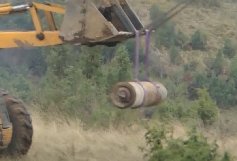 UNIŠTAVANJE BOMBE U KAMENOLOMU U SELU GRADAC Eksplozivna naprava nađena kod Batočine