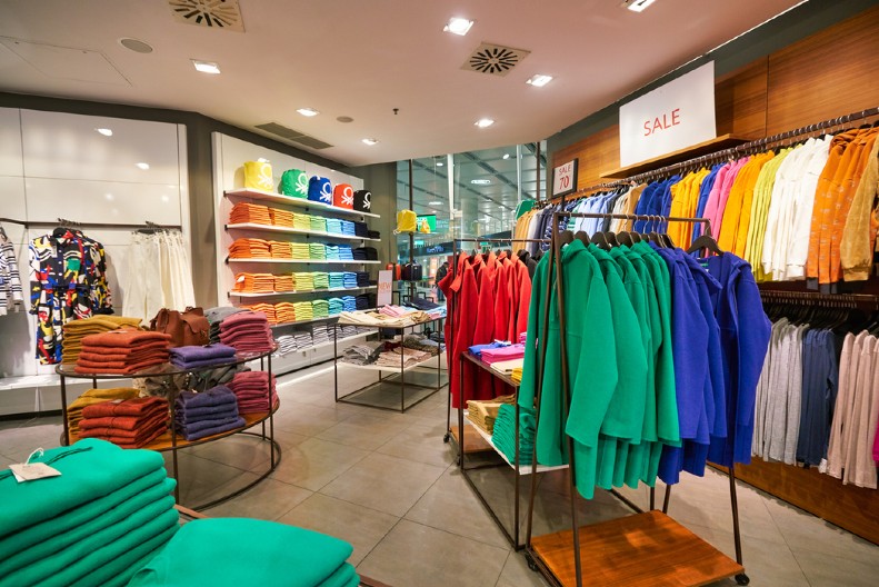 VUČIĆ O ODLASKU BENETONA IZ SRBIJE „Naše porodične kompanije se bore…“