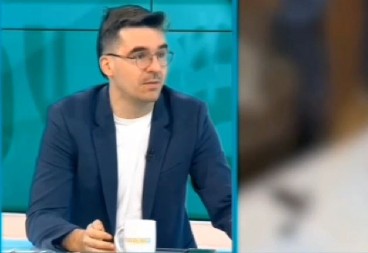 ZLOUPOTREBOM PROTESTA ŽELE DA ORGANIZUJU PUČ! Opozicioni analitičar raskrinkao pravi plan (VIDEO)