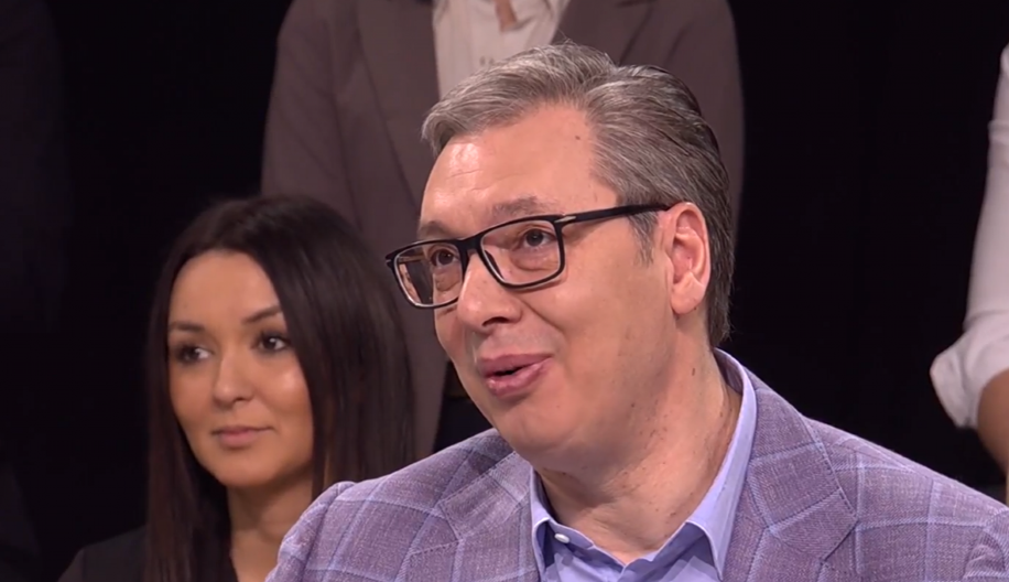 AKO TO SPOMENETE, ONDA POSTAJETE "VUČIĆEV AGRESOR" Predsednik Srbije govorio o Crnoj Gori i srpskom jeziku