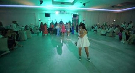 "ZAMALO DA SE BUBNJAR UDA!" Šok na srpskoj svadbi - nećete verovati gde je bidermajer završio! (VIDEO)