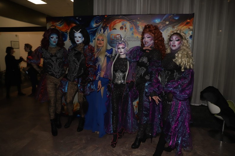 HAREM GRLS OTKRILE KAD PLANIRAJU DA SE PREDSTAVE NACIJI Žele svoje nastupe da dignu na viši nivo, cilj im je da stignu do Evrope!