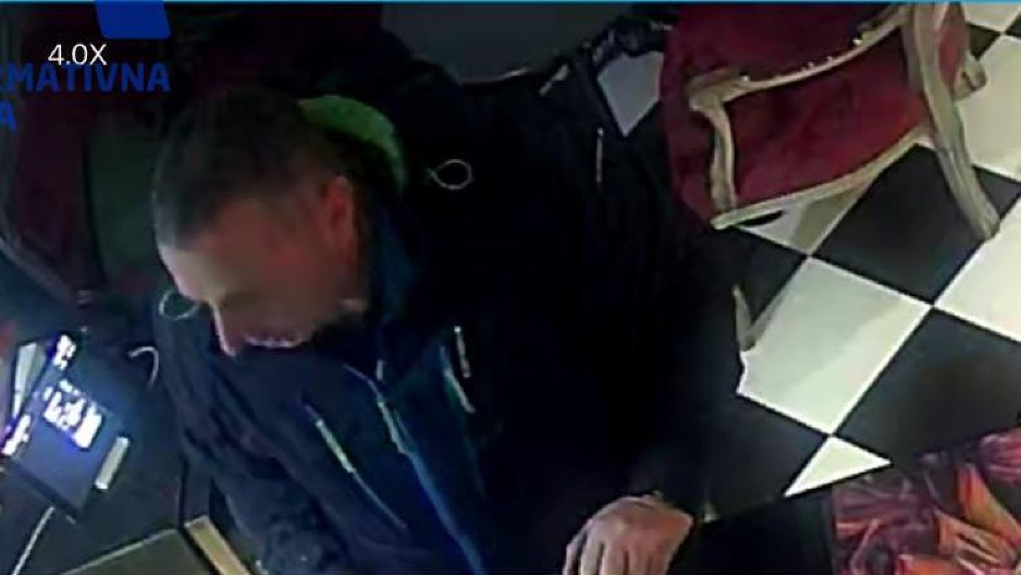 PREVARANT U ČAČKU UZEO 220 EVRA ZA PRŠUTU! Ima crnogorski akcenat, ako ga vidite zovite policiju (FOTO)