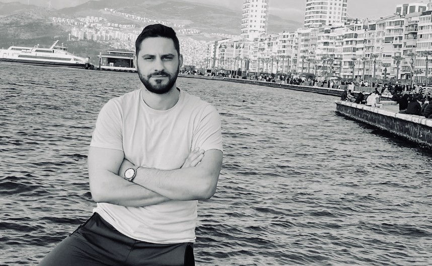 VLADIMIR IZ ČAČKA PREŽIVEO AGONIJU NA UKRAJINSKOJ GRANICI, A NA BUGARSKOJ NASTRADAO "Ogromna tuga, bio je divan mladić i želeo mnogo toga da stvori"