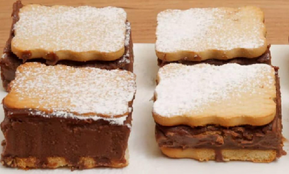 LAŽNA ČOKOLADNA KREMPITA Ukusa koji priča priče, a posna, nema ko će joj odoleti