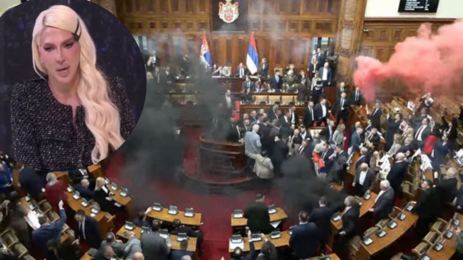 "IZBACITE BAGRU IZ SKUPŠTINE" Jelena Karleuša zagrmela nakon incidenata: "Klošari, gađaju žene, pokazali su pravo lice"