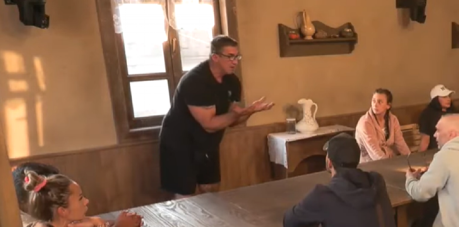 ZBOG PONAŠANJA KRISTIJANA GOLUBOVIĆA NACIJA ZANEMELA! Učesnik se odlučio na ovaj potez