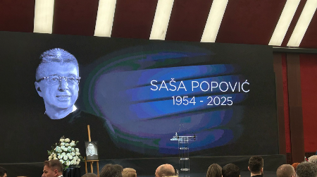 POČELA KOMEMORACIJA SAŠI POPOVIĆU Cela estrada ujedinjena u bolu, porodica neutešna!