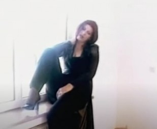 ZNATE LI KOJA JE OVO PEVAČICA, NIKADA U ŽIVOTU JE NE BISTE PREPOZNALI? Njene pesme znate sve do jedne, ali retko ko je pamti u ovom izdanju