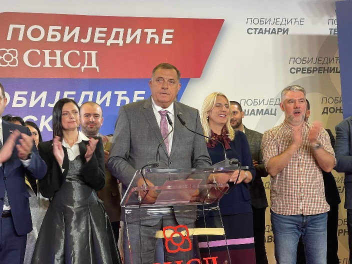 SARAJEVO PRETI HAPŠENJIMA I RATOM Nastavlja se brutalni napad na Republiku Srpsku