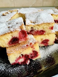 NAJBRŽI KOLAČ I TO IZ TIGANJA Recept za vazdušastu voćnu poslasticu će vas oduševiti