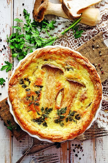 POSNA PITA SA ŠAMPINJONIMA Sa hrskavim korama i sočnim nadevom, prste da poližete