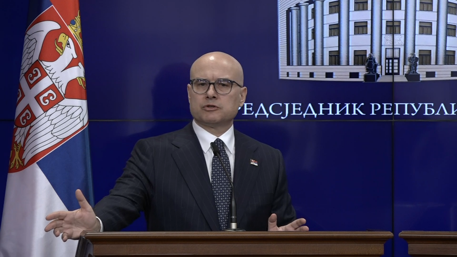 ONI KOJI RUŠE REPUBLIKU SRPSKU SUŠTINSKI RUŠE BOSNU I HERCEGOVINU Vučević naglasio punu podršku narodu i legalnom i legitimnom rukovodstvu RS