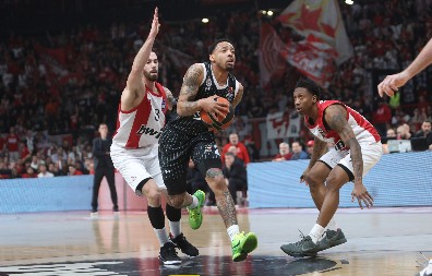 Košarkaši Partizana izgubili od Olimpijakosa u Atini