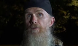 OTAC ARSENIJE O SAVREMENIM VREDNOSTIMA Molitva je najmoćnija terapija, a crkva mora da pomogne mladima!