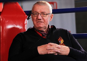 NIKAKO NISU MOGLI DA SE SNAĐU Šešelj se prisetio vremena u kom je mnogo pomogao sirotinji