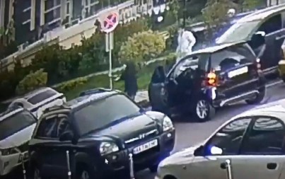 ZVICER PROZVAO LUKU BOJOVIĆA Šef kavačkog klana telefonom davao instrukcije Veljku Belivuku kako da natera Mila Radulovića Kapetana da propeva