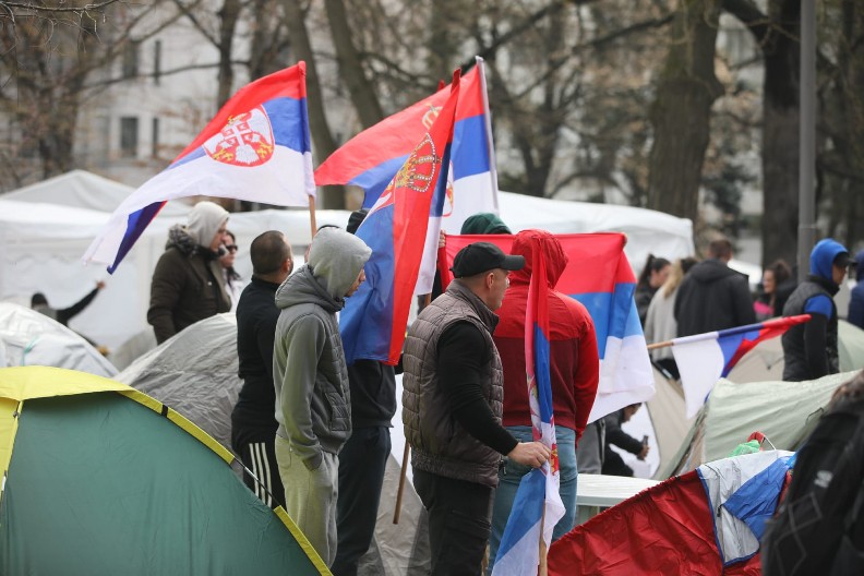 SRAMNO! PSG u stilu nacističkog pokreta nazvao kamp u Pionirskom parku logorom!