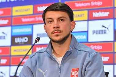 "NI PORUKU MI NIJE POSLAO" Samardžić "isprozivao" trenera, a ovo je razlog