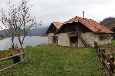 GREŠKE KOJE VAS MOGU SKUPO KOŠTATI Sve što treba znati o nasleđivanju nekretnina