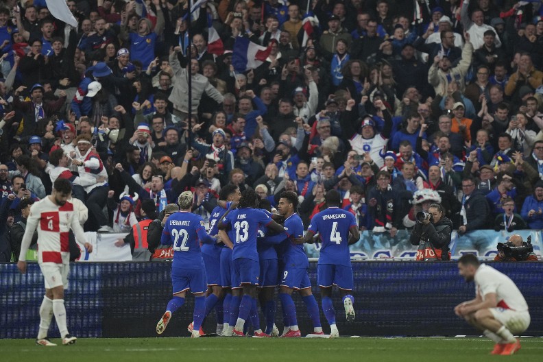 LIGA NACIJA Francuska u polufinalu posle penal drame sa Hrvatima, sramni Mbape bacio sve u senku (VIDEO)