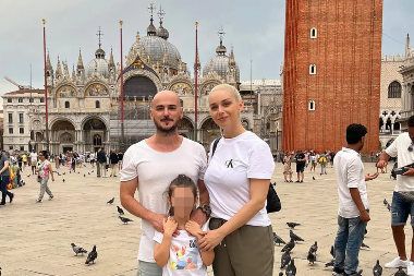 POTRESNA OBJAVA UDOVICE PEVAČA NASTRADALOG U POŽARU Nedelju dana od njegove smrti objavila bolne reči