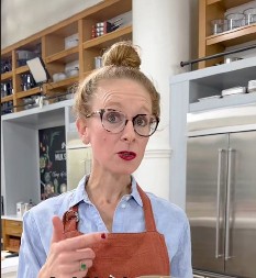 KUVARICA TVRDI DA SVI POGREŠNO PRAVIMO PIRE KROMPIR „Izbegavajte samo jednu stvar, biće uvek pahuljast i kremast!“