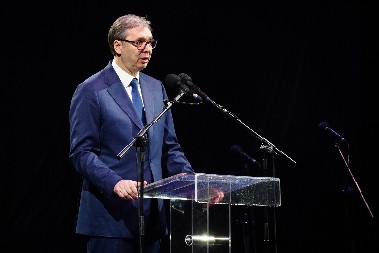 UBIJALI SU NAM DECU, TO IM NE SMEMO ZABORAVITI Vučić na obeležavanju Dana sećanja na stradale u NATO agresiji