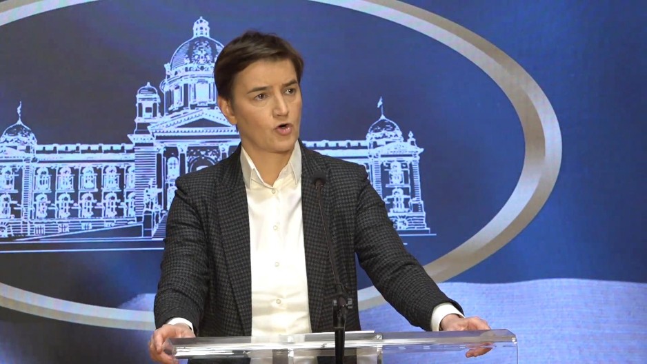 UMESTO TUGE, BOLA, EMPATIJE, NA BLOKADAMA MUZIKA I ŽURKE: Ana Brnabić o blokadi Brankovog mosta: "Ništa više od toga ne morate da znate o blokadama"
