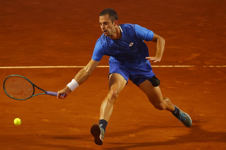 PORAZ ODMAH NA STARTU Kraj za Đerea u Bukureštu