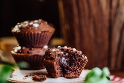 LAVA MAFINI Brzi čokoladni desert koji se topi u ustima