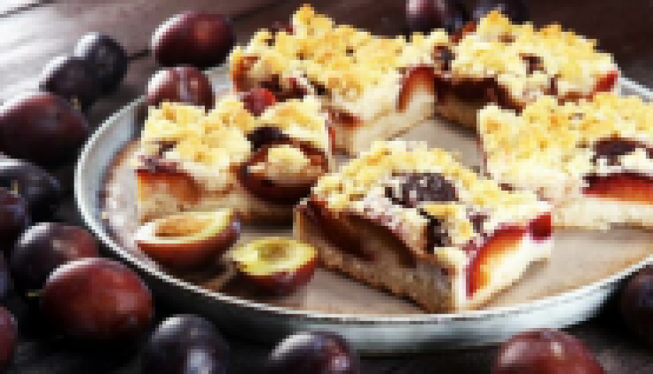 LENJA PITA SA ŠLJIVAMA Još sočnija i slađa, nestaće sa stola čim se postavi