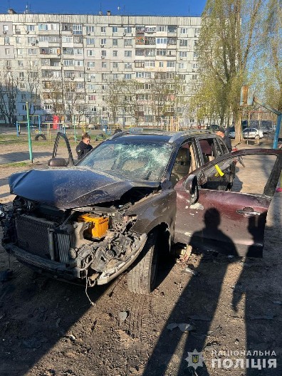 EKSPLODIRAO AUTO UKRAJINSKOG ZVANIČNIKA Povređeni njegova žena i on, oglasila se policija! (FOTO)