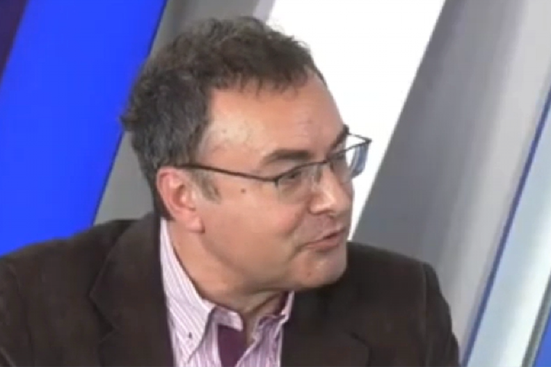 LAŽOMER: Nastavak priče o Jovi Bakiću, profesoru koji je sve osim zvanja koje nosi (VIDEO)