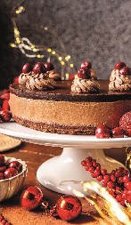 LUDLAB TORTA Čuvena mađarska poslastica u sočnom spoju sa višnjama, ukusa koji se pamti