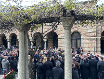 ŽELJKO RUTOVIĆ ĆE BITI KREMIRAN Do poslednjeg trenutka se ništa nije znalo, potresne scene na Novom groblju