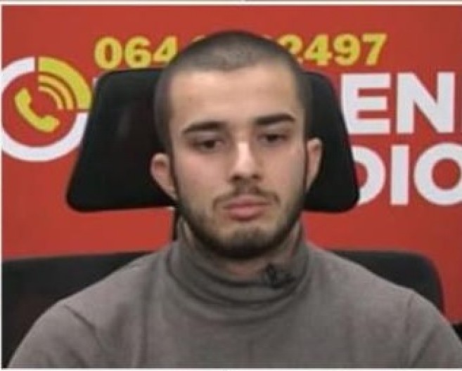 ISPOVEST STUDENTA KOJI JE SNIMIO OPASAN PLAN O TERORISTIČKOM NAPADU NA AERODROMU: Pretili su mi i psovali, a onda su izglasali da me izbace! (VIDEO)