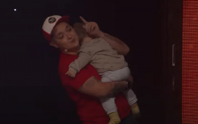 MARIJA ŠERIFOVIĆ PRVI PUT POKAZALA SINA Dovela ga na snimanje emisije, pa sve oduševila ovim potezom (FOTO)