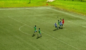 UZNEMIRUJUĆE Fudbaler (21) se sudario sa golmanom pa preminuo (VIDEO)