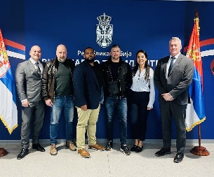 AMERIČKI TUŽIOCI U POSETI SRPSKIM KOLEGAMA Agenti FBI bili na sastanku sa pripadnicima UKP