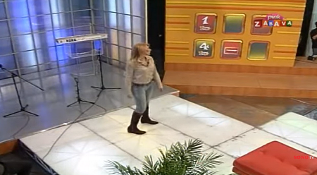 PEVAČICA POSTALA DEKAN NA FAKULTETU Bila je najpopularnija estradna zvezda, zatim ušla u rijaliti, pa nestala sa javne scene!